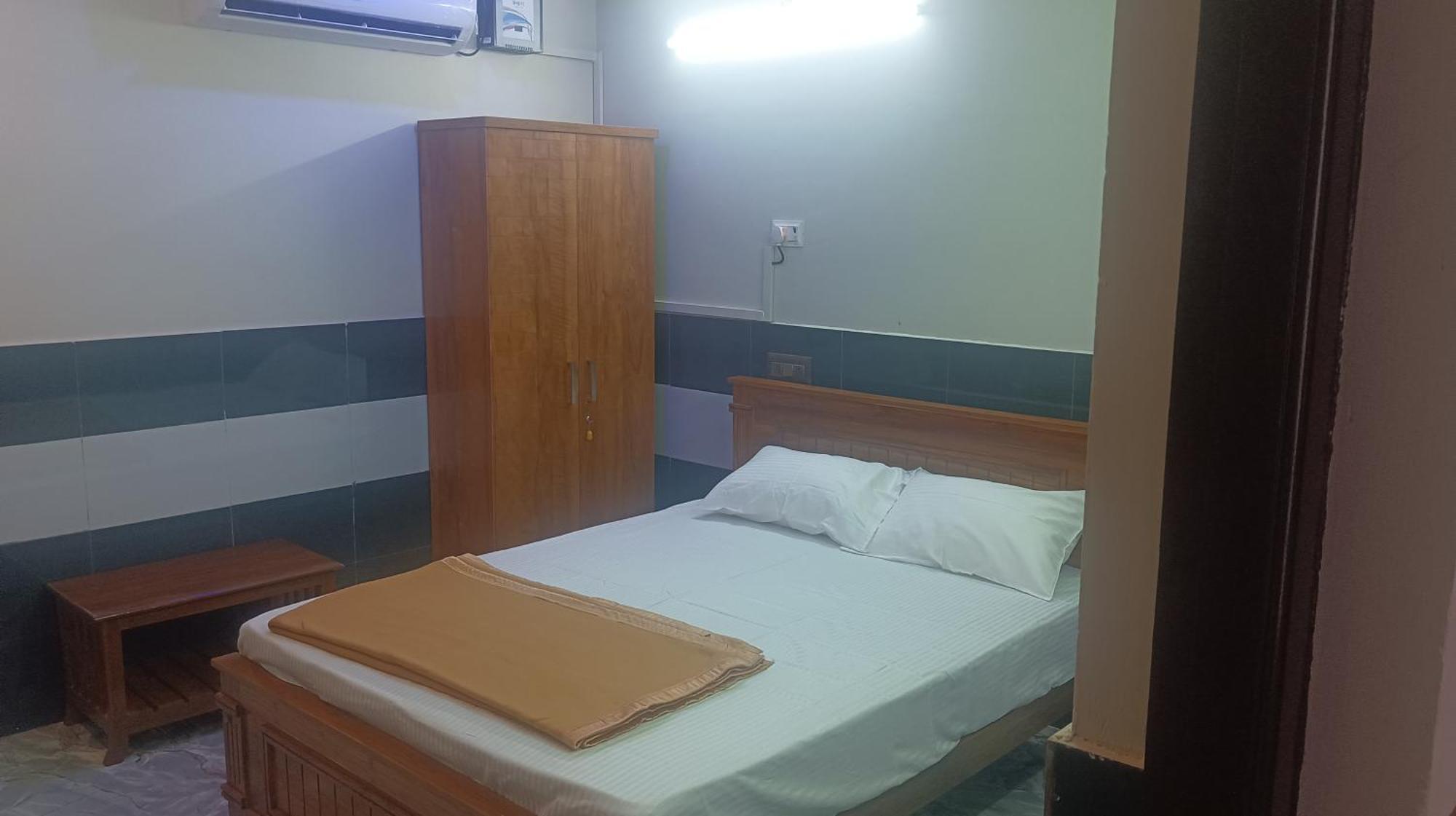 Rajali Residency Hotel Kulithalai Luaran gambar